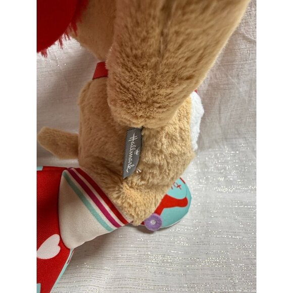 Hallmark Special Delivery Roller Skating Singing Pup Plush - Picture 6 of 9